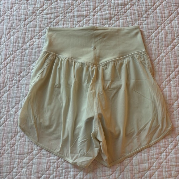 Lululemon Athletic Beige High-Waisted Women's Shorts - Picture 2 of 7